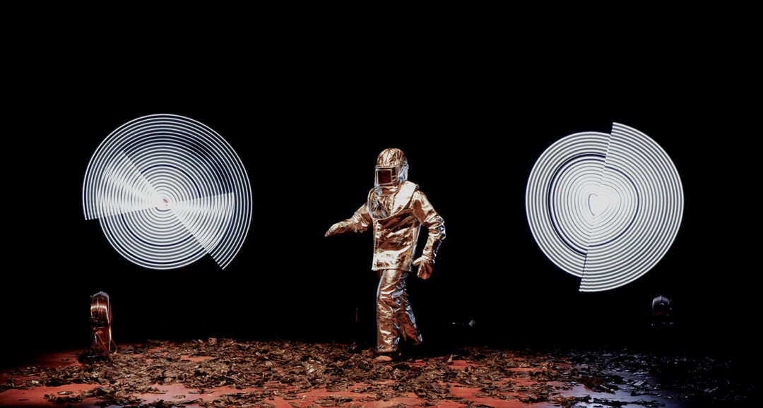 ILVA Football club by Usine Baug, promoted by In-Box, a network for supporting emerging Italian theatre artists. © Pietro Pingitore