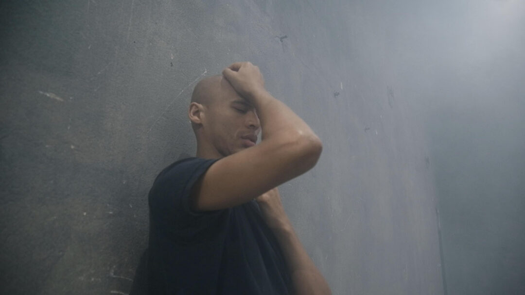 Tiran Willemse in Untitled (Nostalgia, Act 3). © Janis Davi